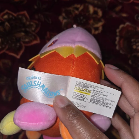 Squishmallows Reese's Pink & Orange Winking Octopus Plush - Picture 3 of 6